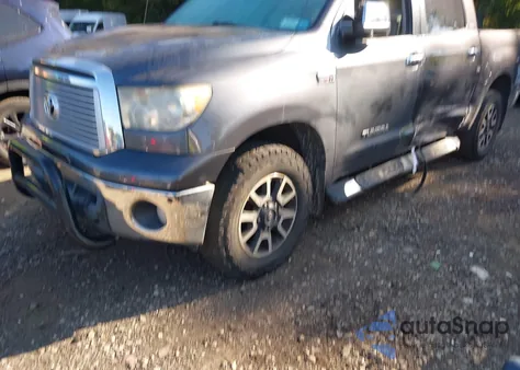 2012 Toyota Tundra Limited 5.7L V8 из США, поврежденный, VIN 5TFHW5F18CX250693